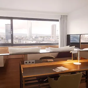 Hotel Scandic Frankfurt Museumsufer ****
