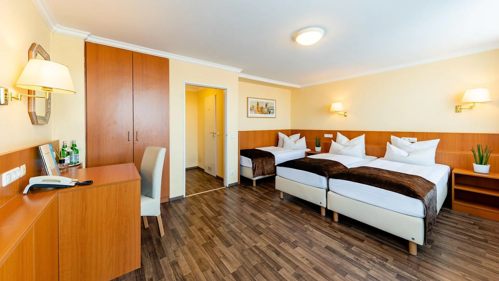 Hotel Royal Munich 3*,